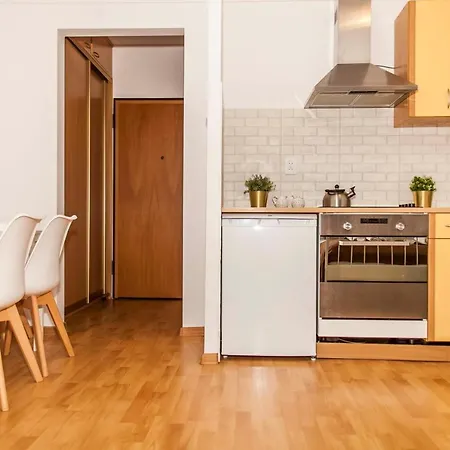 Apartament Z Parkingiem Przy Plazy Σόποτ