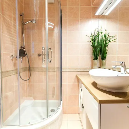 Apartament Z Parkingiem Przy Plazy Διαμέρισμα Σόποτ