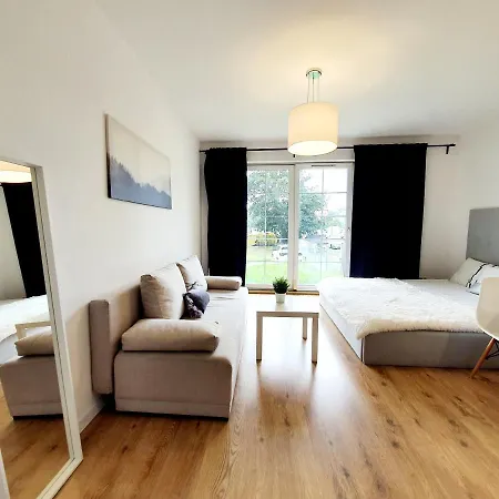 Apartament Z Parkingiem Przy Plazy Σόποτ